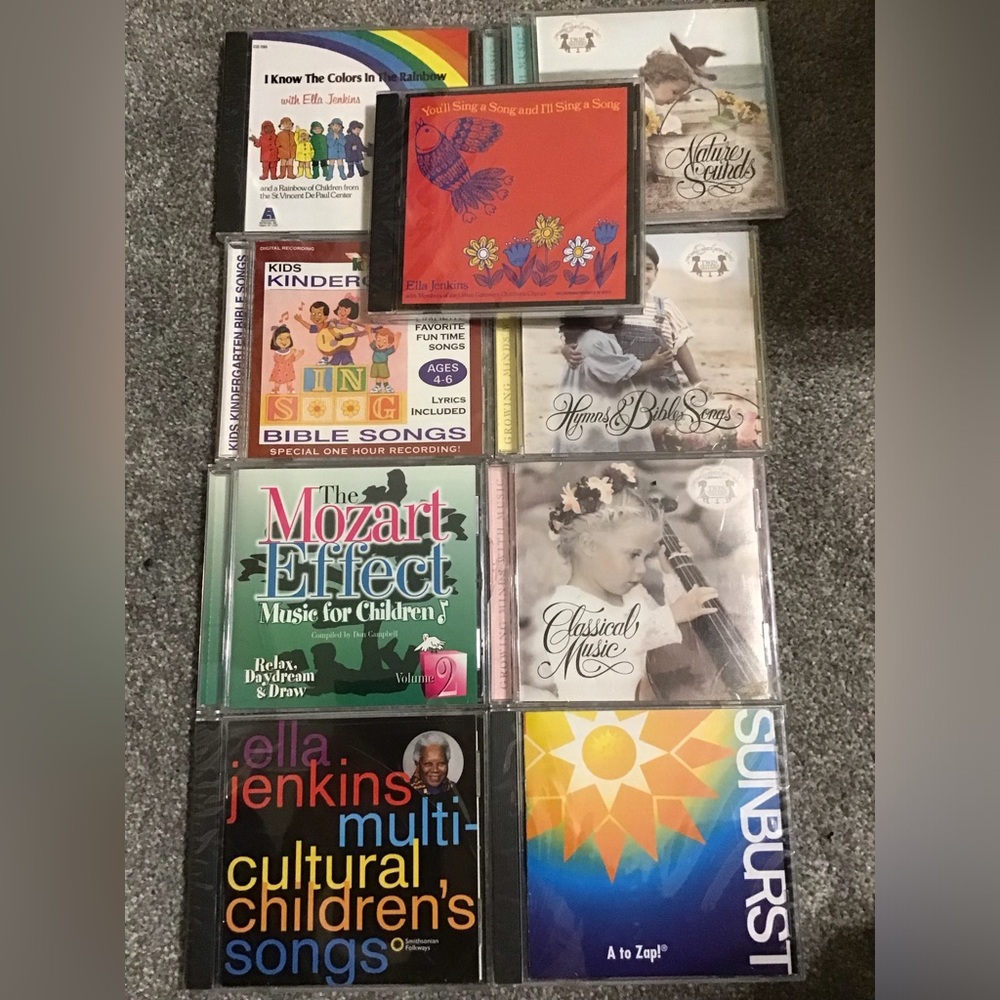 10 baby and infant music CDs. 5 are brand new